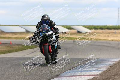 media/Apr-26-2024-TrackDaz (Fri) [[c4b677d280]]/B Group/120pm (Wheelie Bump)/